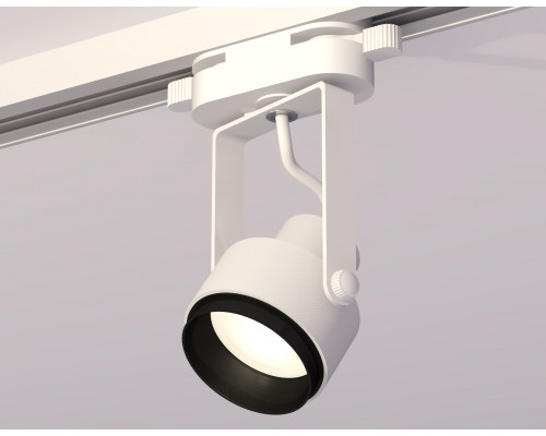 Дополнительное фото Светильник трековый (однофазный) Ambrella Light Track System XT6601020 (C6601, N6121): Купить в Интернет магазин освещения GCSVET.RU