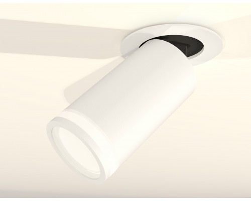 Дополнительное фото Светильник спот Ambrella Light Techno Spot XM6322221 (A2241, C6322, N6220): Купить в Интернет магазин освещения GCSVET.RU