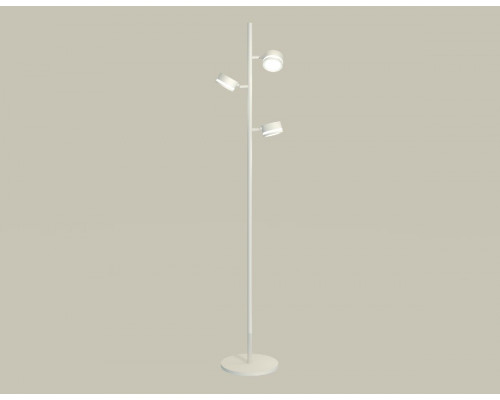 Основное фото Напольный светильник Ambrella Light Traditional (C9812, N8412) XB9812200: Купить в Интернет магазин освещения GCSVET.RU