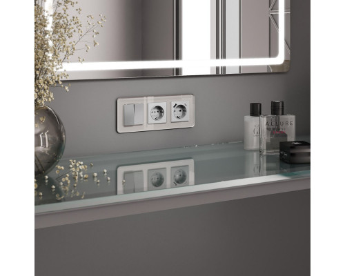 Дополнительное фото Рамка Werkel Elite на 3 поста дымчатый W0032417 4690389180750: Купить в Интернет магазин освещения GCSVET.RU