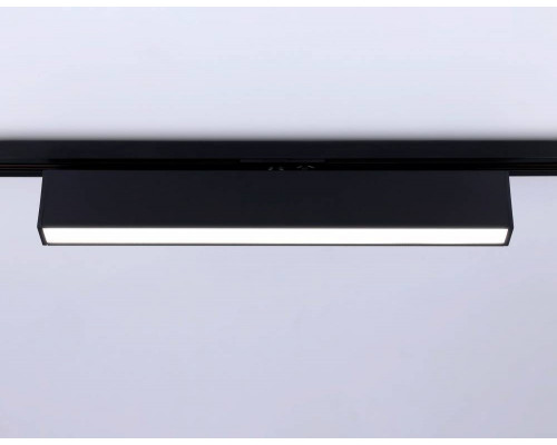 Дополнительное фото Светильник трековый (однофазный) Ambrella Light Track System GL6777: Купить в Интернет магазин освещения GCSVET.RU