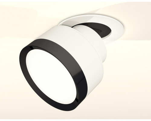 Дополнительное фото Светильник спот Ambrella Light Techno Spot XM8101501 (A2241, A2105, C8101, N8113): Купить в Интернет магазин освещения GCSVET.RU