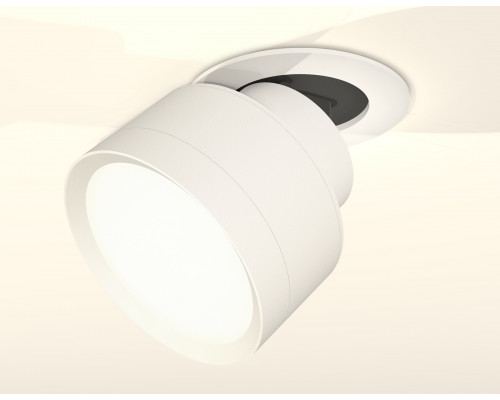 Дополнительное фото Светильник спот Ambrella Light Techno Spot XM8101500 (A2241, A2105, C8101, N8112): Купить в Интернет магазин освещения GCSVET.RU