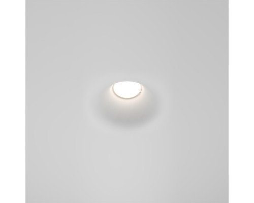 Дополнительное фото Светильник встраиваемый Maytoni Technical Downlight Gyps Modern DL002-1-01-W-1: Купить в Интернет магазин освещения GCSVET.RU