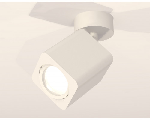 Дополнительное фото Светильник спот Ambrella Light Techno Spot XM7812010 (A2202, C7812, N7710): Купить в Интернет магазин освещения GCSVET.RU