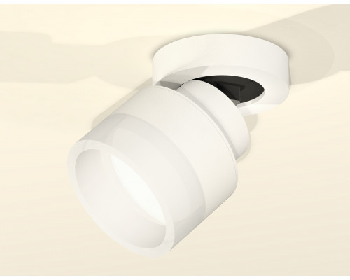 Дополнительное фото Светильник спот Ambrella Light Techno Spot XM8101020 (A2228, A2105, C8101, N8401): Купить в Интернет магазин освещения GCSVET.RU