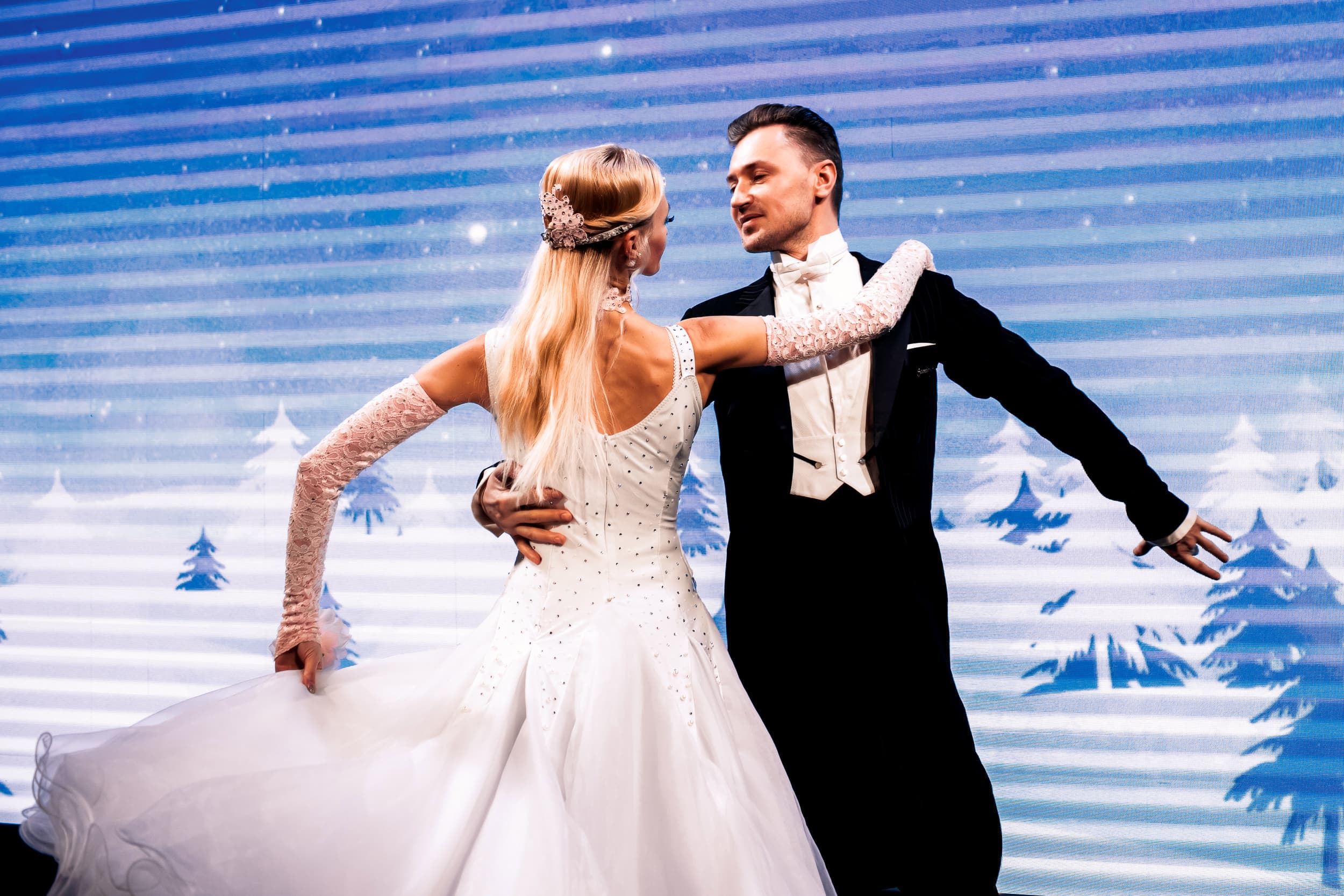 Постановка первого танца