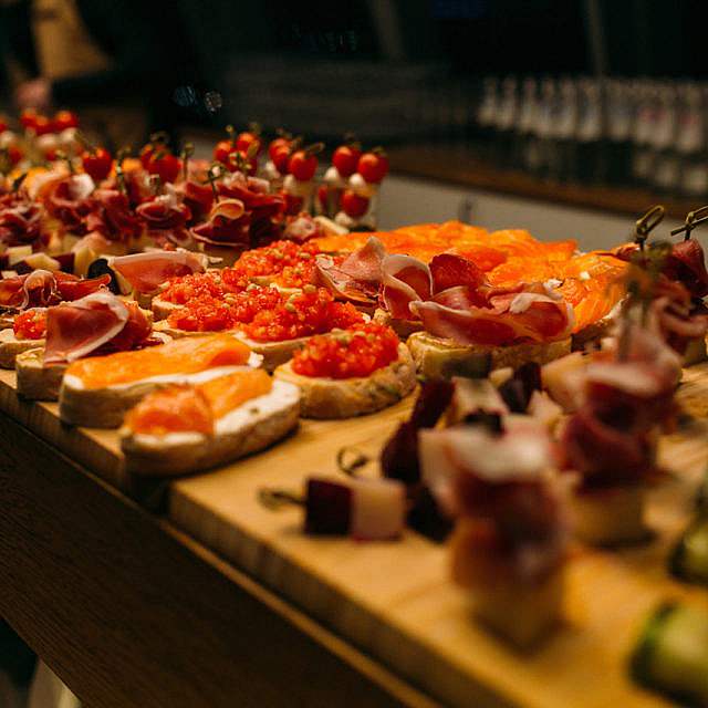 Услуги кейтеринга