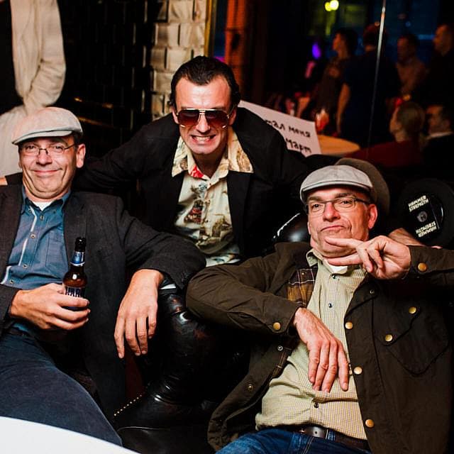 Вечеринка в стиле 90-х