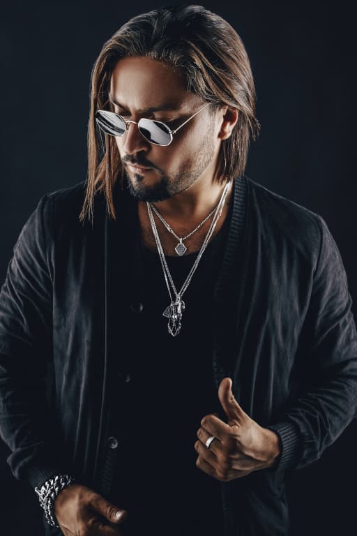 Денис Агамиров