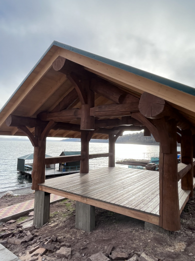 Беседка из дерева