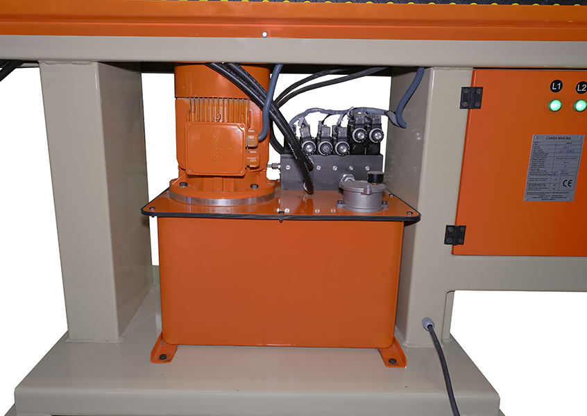 Cansa Makina CMH-51 Гидравлический полуавтоматический трубогиб