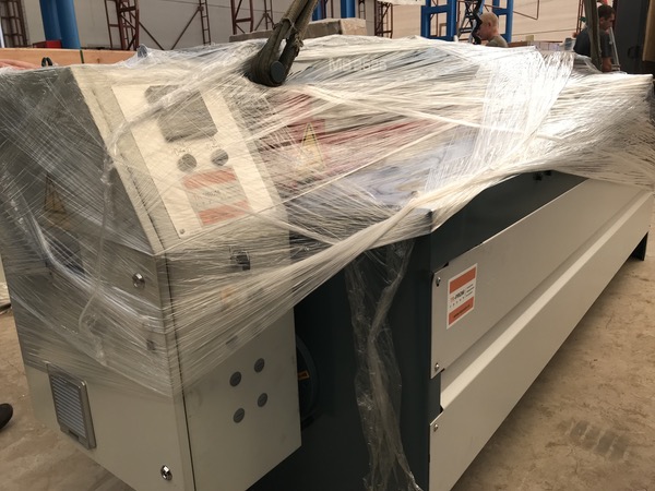 Производство вентиляционных систем. Компания ТР-Пром произвела успешную поставку гильотины в г. Рязань