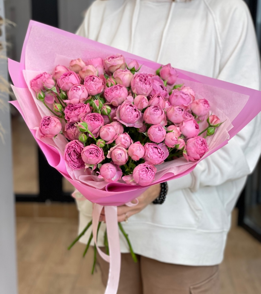 Кустовые пионовидные розы 9шт