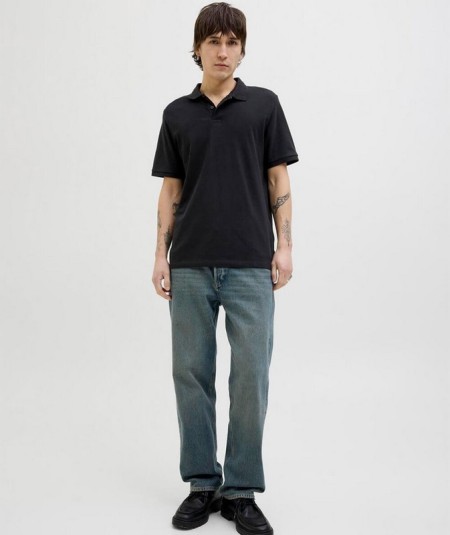 Polo Negro liso de manga corta para hombre con corte regular