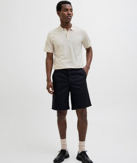 Polo beige ligero y fresco con mezcla de algodón y poliéster
