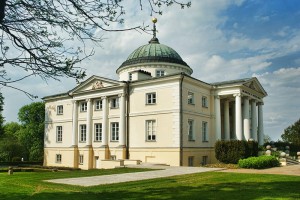 LUBOSTROŃ - Założenie pałacowo - parkowe