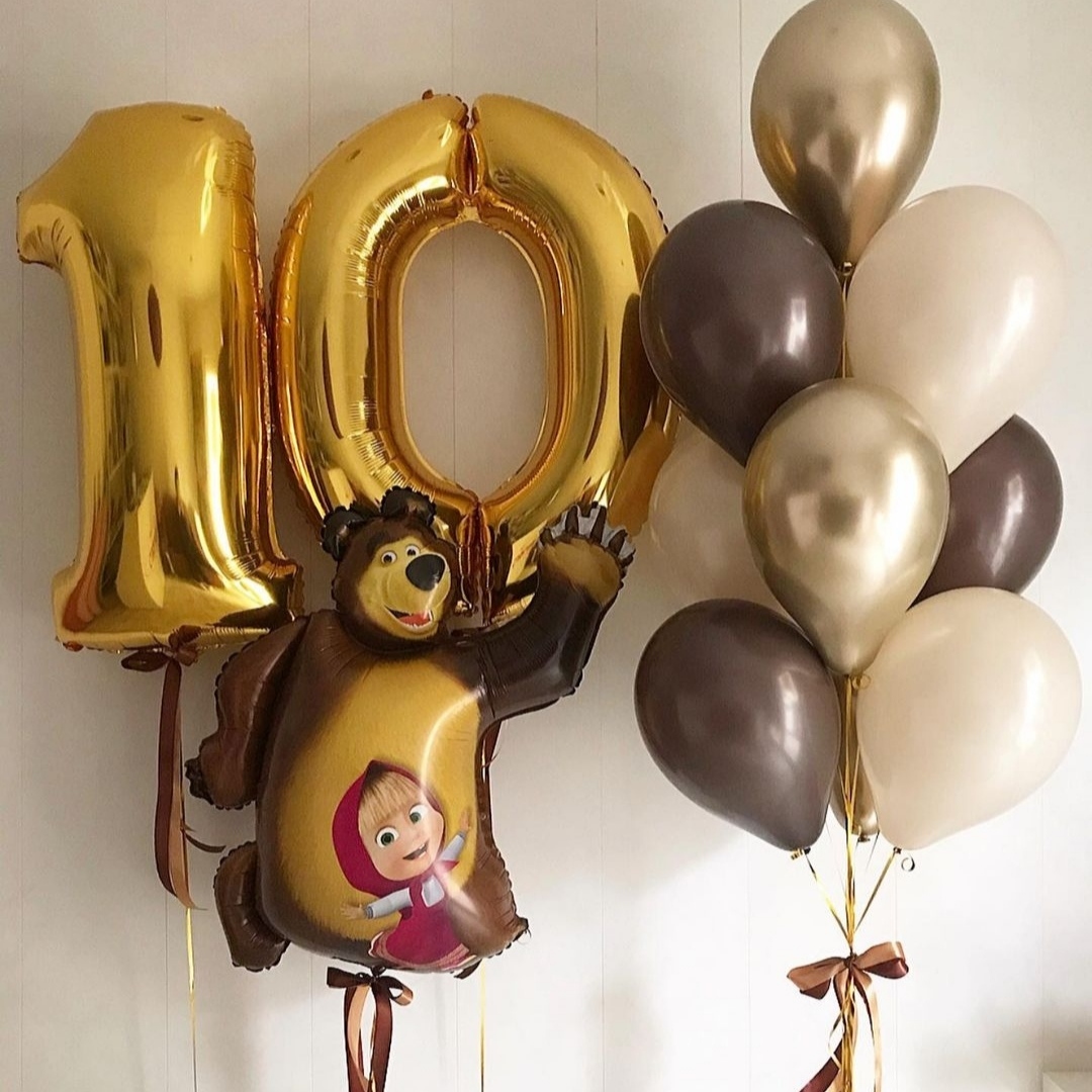 набор бежевых и шоколадных шаров с шаром маша и медведь и цифрами