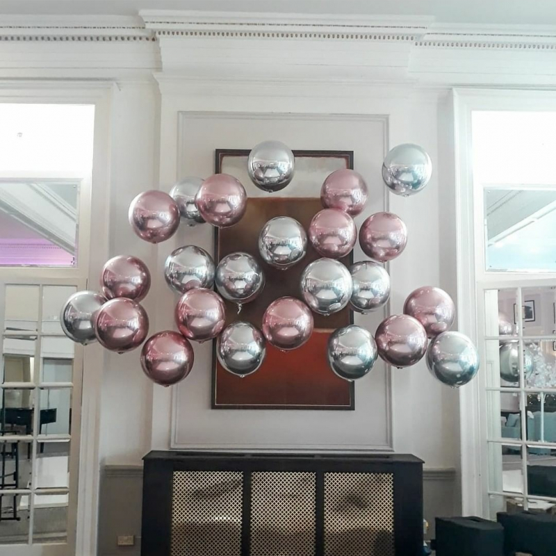 шариковый лес из 3d сфер 