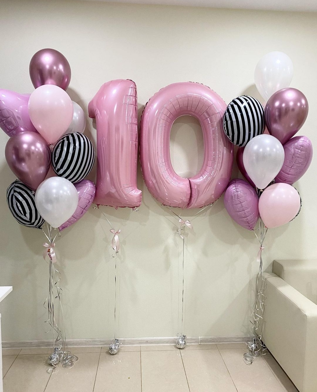 розовые шары на 10 лет девочке