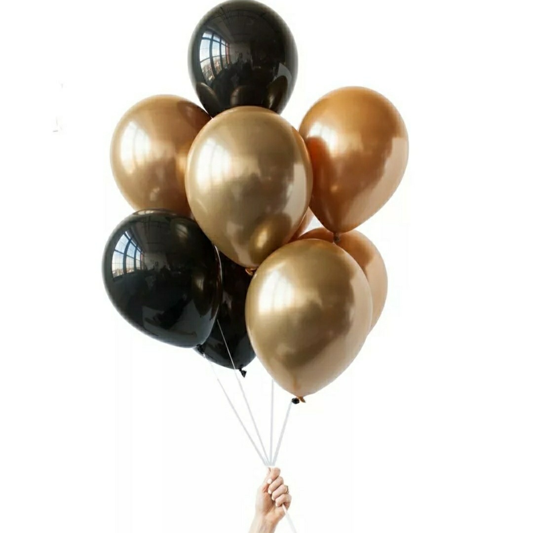облако из золотых и черных шаров