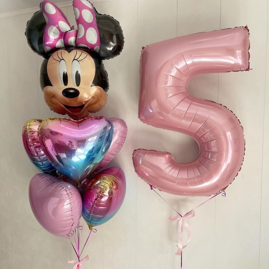 минни маус и фольгированные сердца на 5 лет