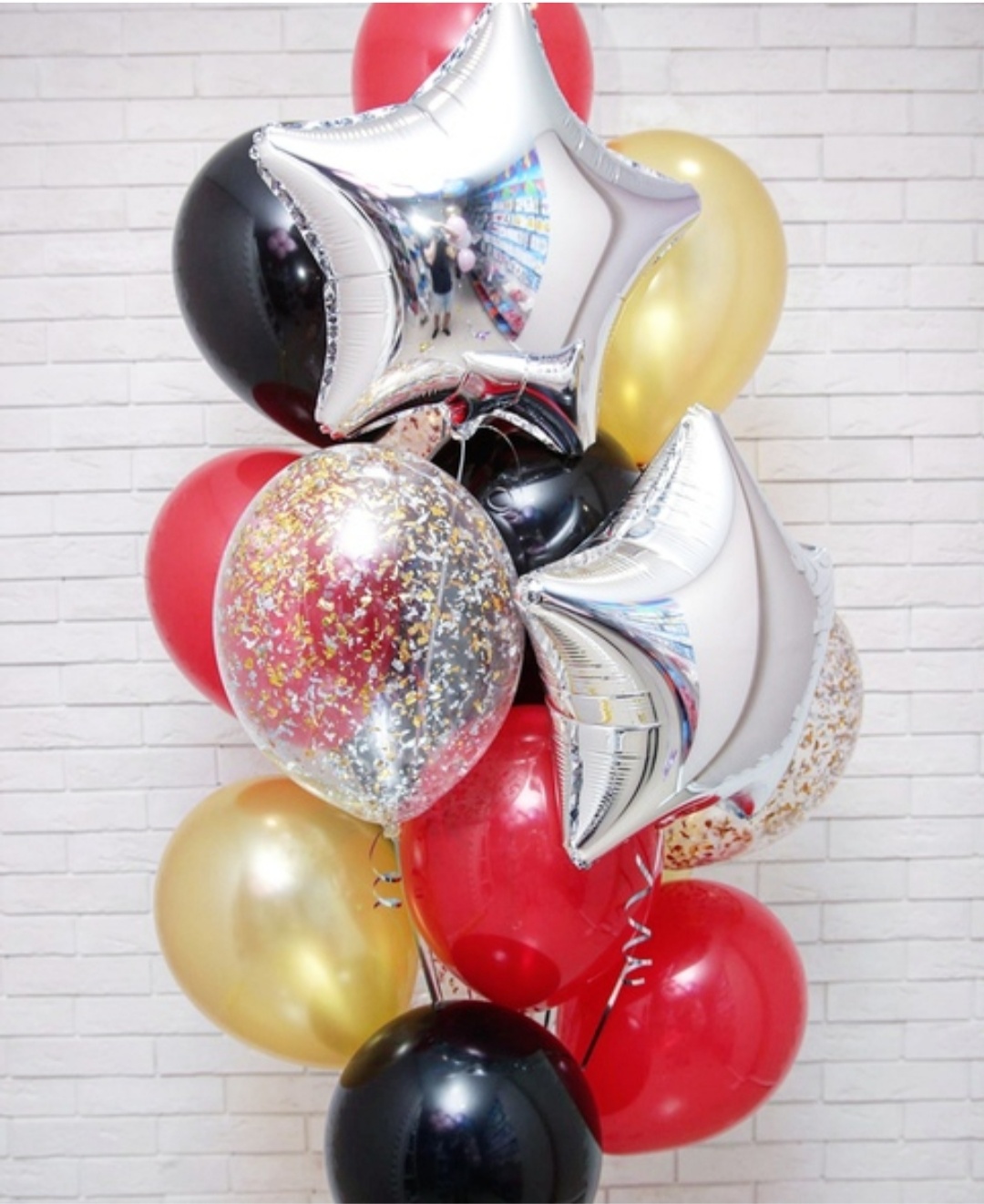 букет шаров красно черных 