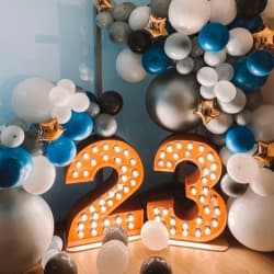 Офисная фотозона на 23 февраля 