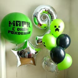 Композиция из шаров Майнкрафт