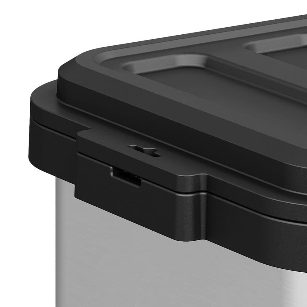 DOMETIC, Heat and cold insulated keeping bag for food and drinks, Food bag for Trips, Silver*Black, capacity 50 L