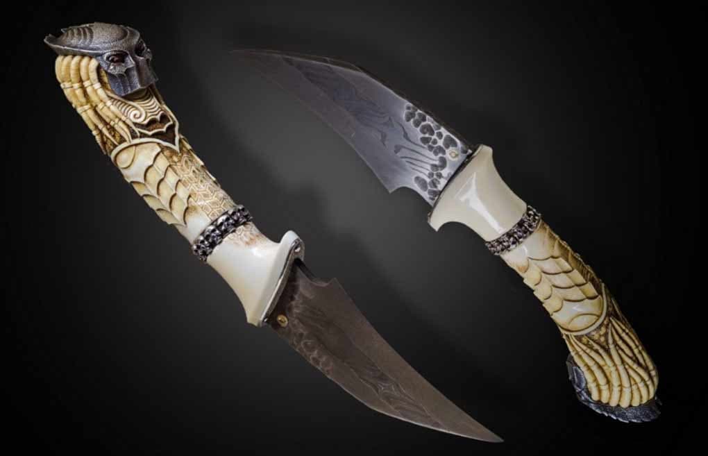 Охотничий нож с костяной рукояткой