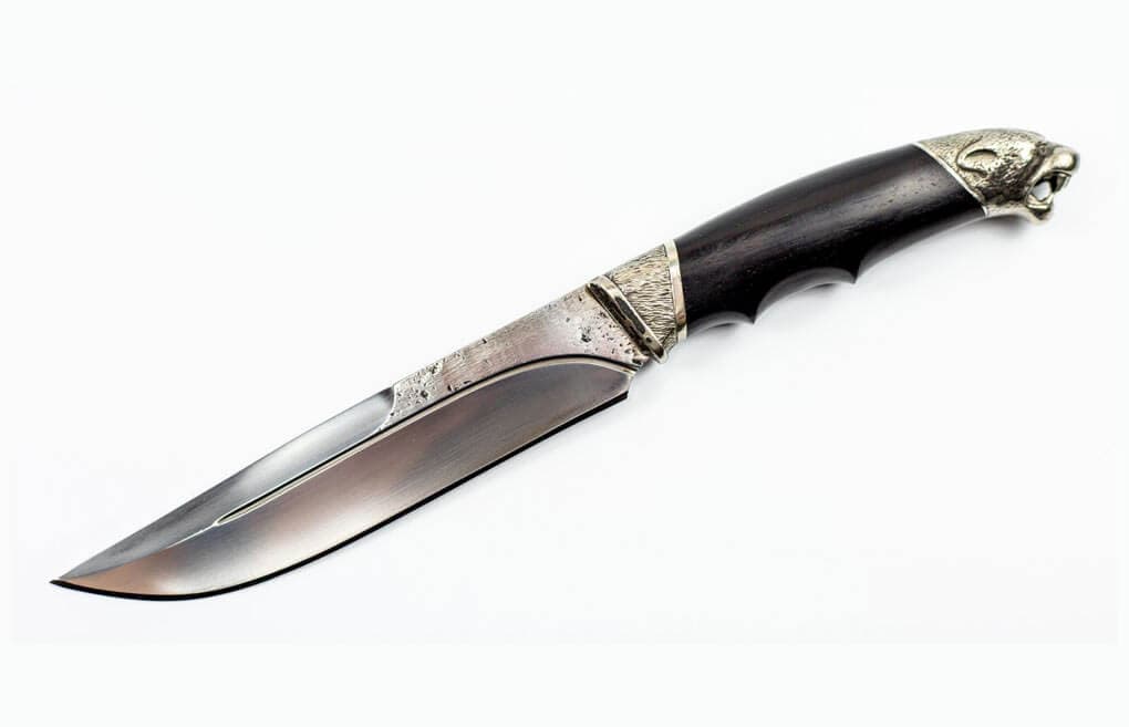 Кованый охотничий нож