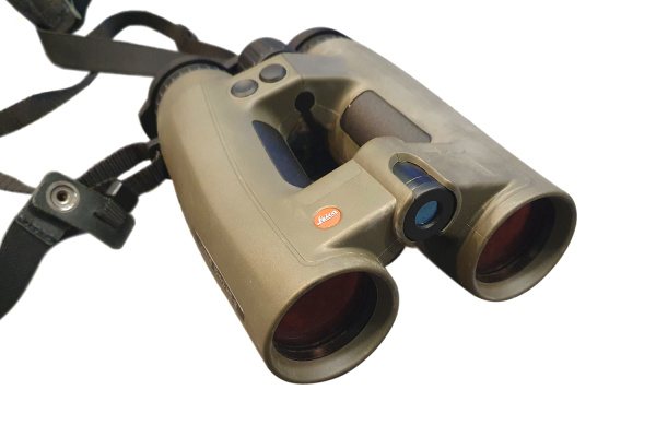 Leica Geovid 10x42 (2)