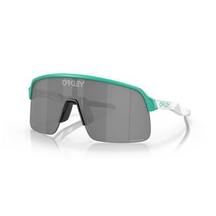 GAFAS OAKLEY SUTRO LITE MATTE CELESTE-WHITE PRIZM BLACK
