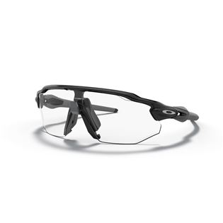 GAFAS OAKLEY RADAR EV ADV. MATTE BLACK CLEAR TO BLACK PHOTO.