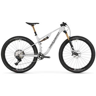 BICICLETA MEGAMO TRACK 02 - JADE WHITE (26)