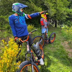 //cdn.optipic.io/site-106519/fr/offres-avantages/trottinette-pyrenees.jpg
