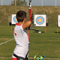 Archer en position de tir