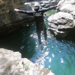 sportif-canyoning-legendaire-pyrenees-ados