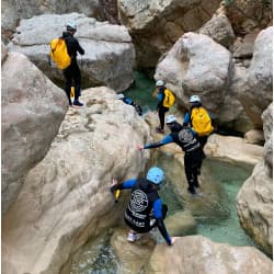 passages-étroits-en-canyon