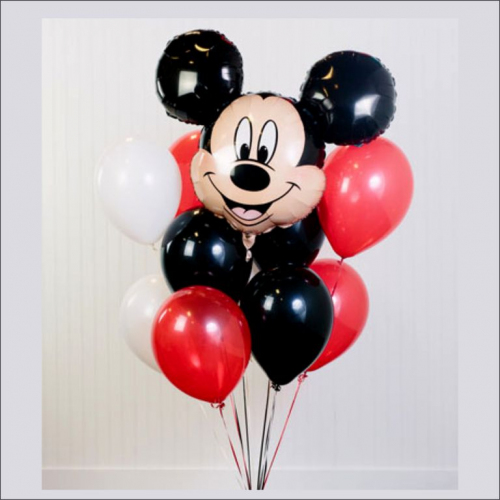 МИККИ В КРАСНОМ