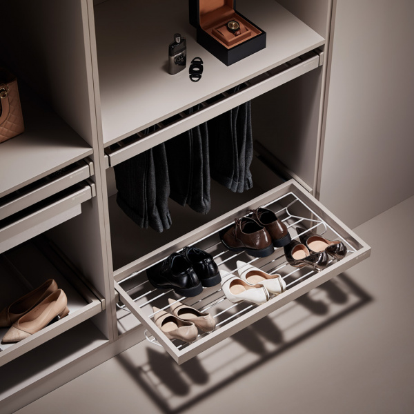 Выдвижная полка для обуви, Unihopper 600 мм с доводчиком clip-on COKA