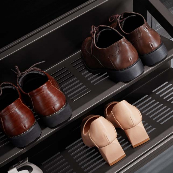 Выдвижная полка для обуви Unihopper 600 мм с доводчиком clip-on Moka