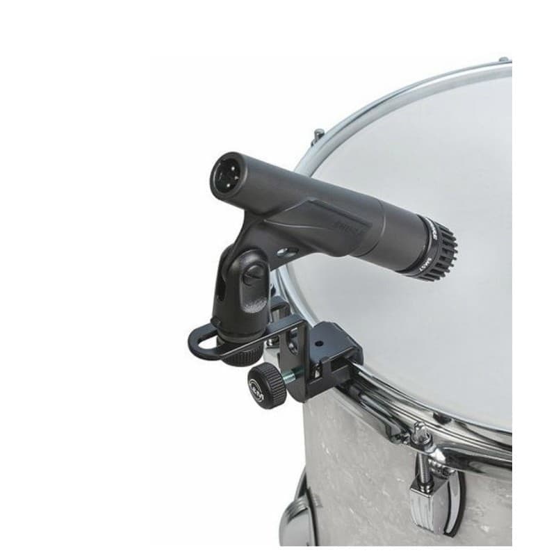 K&M 24030 Clamp/soporte corto de micrófono para Batería