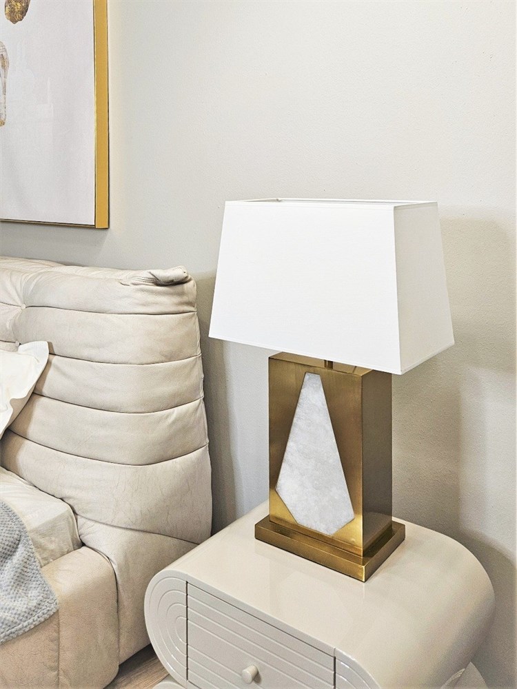 Настольная лампа Marble 2