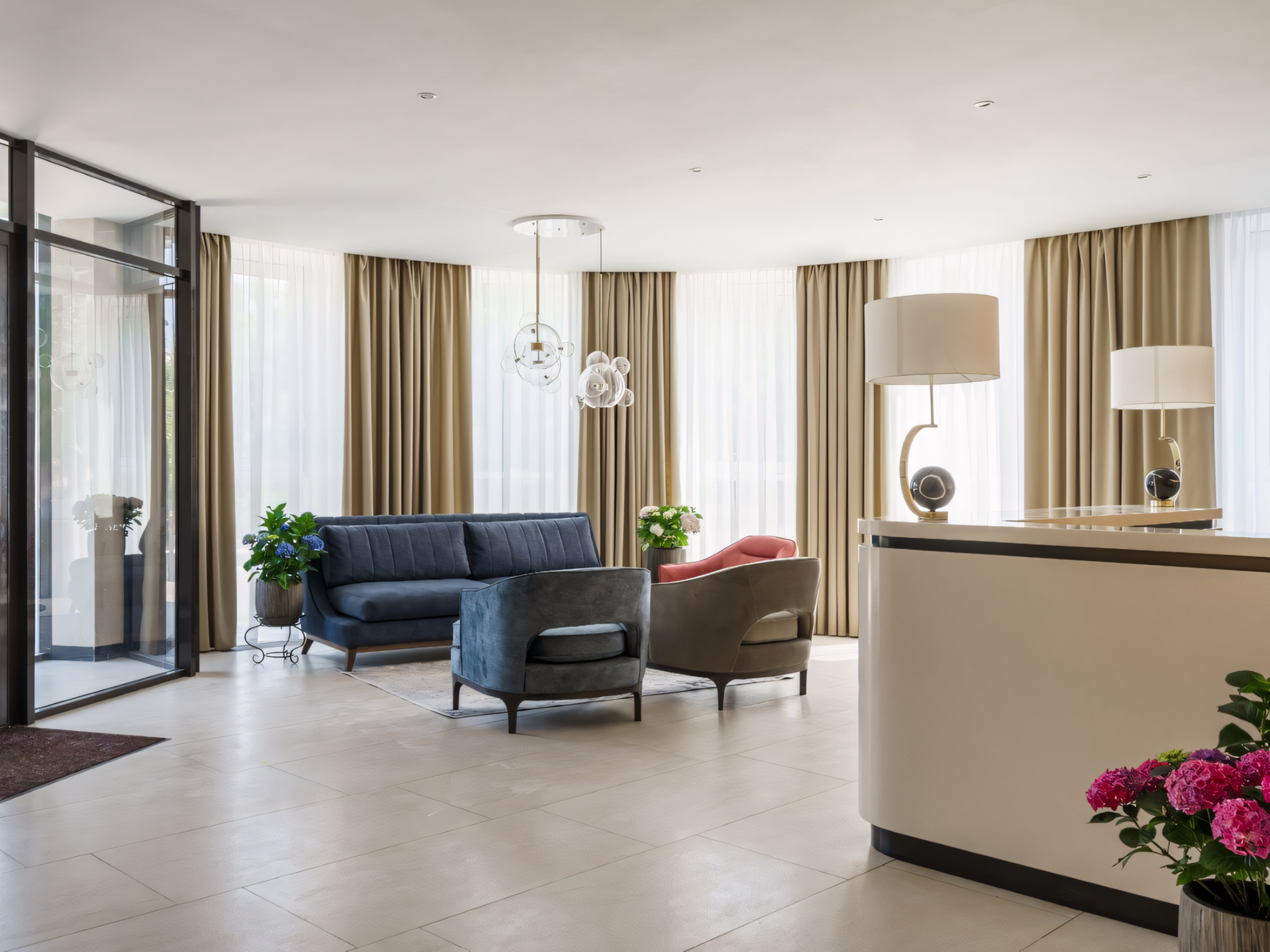 Bolle Холл в элитном ЖК - фото 1