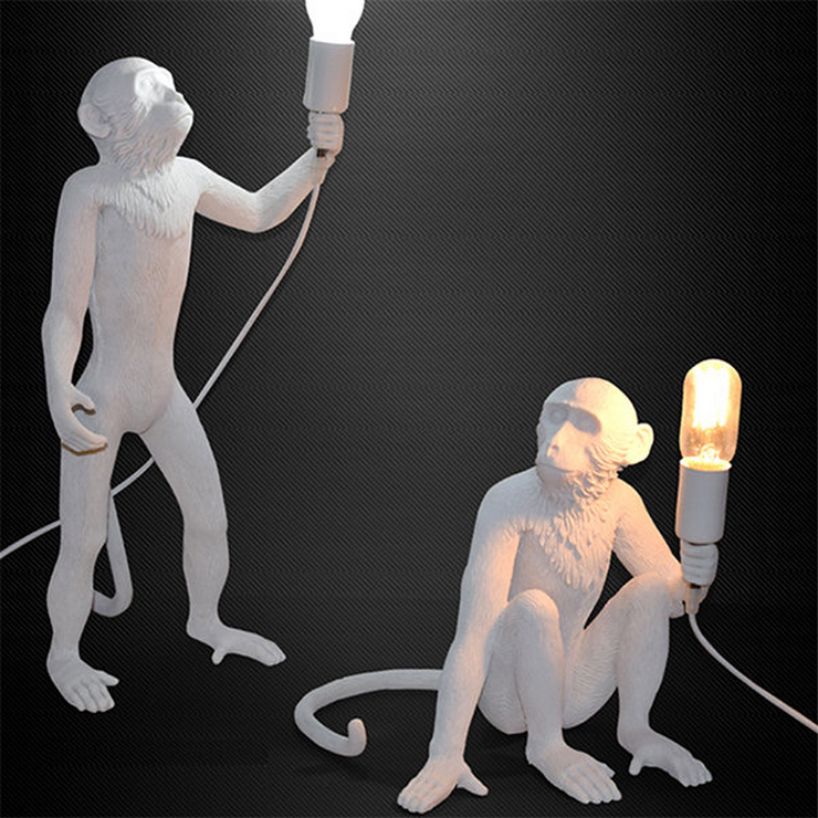 Настольная лампа Обезьяна Monkey Table Lamp  в стиле Seletti