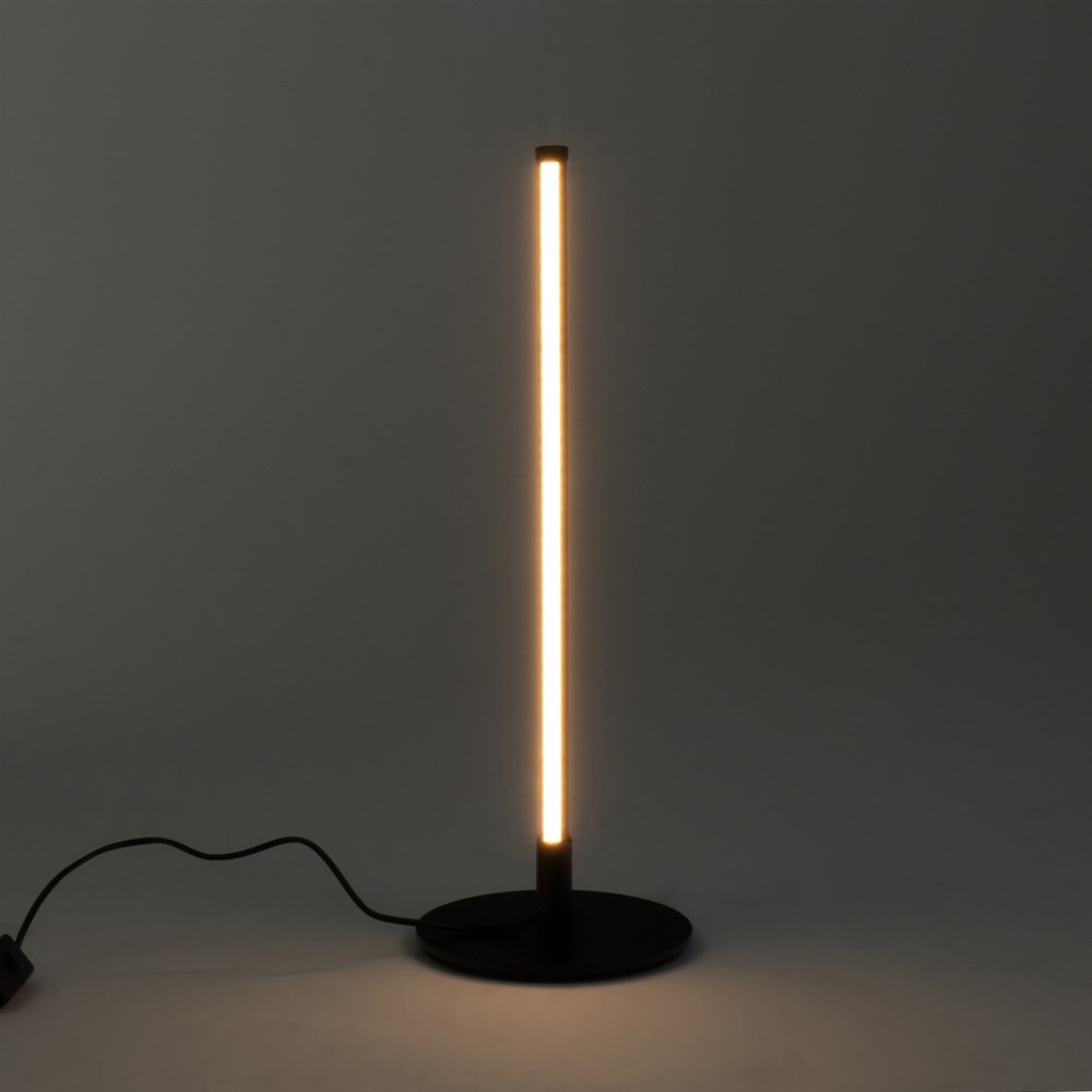 Настольная лампа Lineum черная