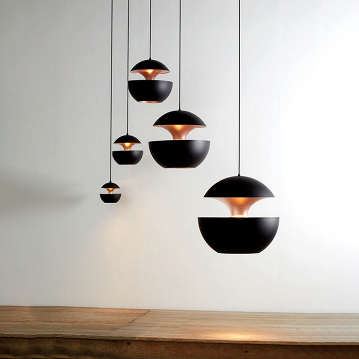 Светильник Lampe Here Comes The Sun D35 см / H33 см Черный + Золотой