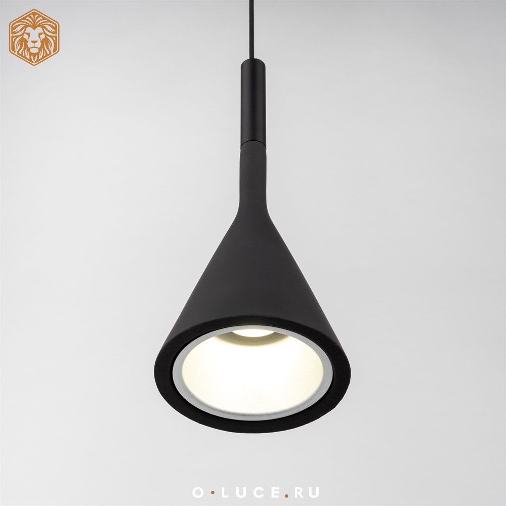 Светильник Aplomb  Черный в стиле Foscarini